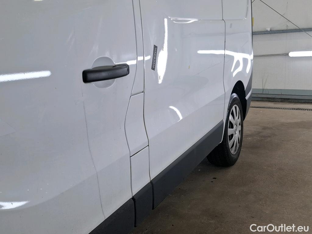  Renault  Trafic RENAULT  / 2019 / 4P / Fourgon tole NV FG GCF L1H1 1000 dCi 120 S&S #17