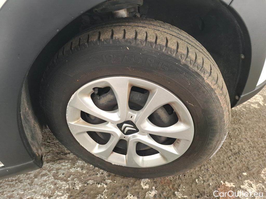  Citroen  C3  Feel Business 1.2 PureTech 70CV BVM5 E6 #5