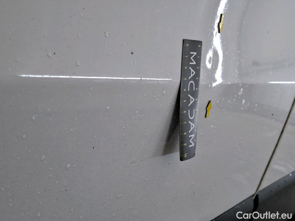  Renault  Trafic  III Fourgon L2H1 3T Confort 2.0 dCi 130CV BVM6 E6d #9