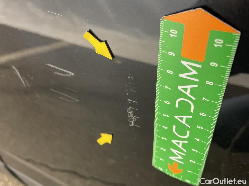  Citroen  C4 Cactus  Shine Business 1.2 PureTech 110CV BVM6 E6d #2