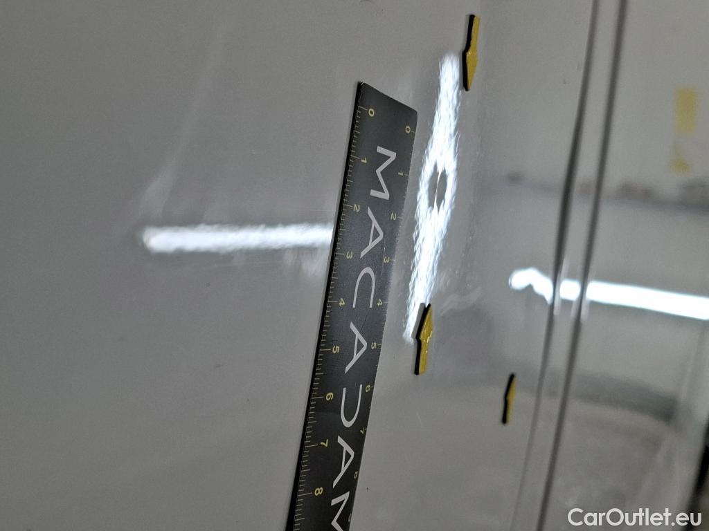  Renault  Trafic  III Fourgon L2H1 3T Confort 2.0 dCi 130CV BVM6 E6d #42