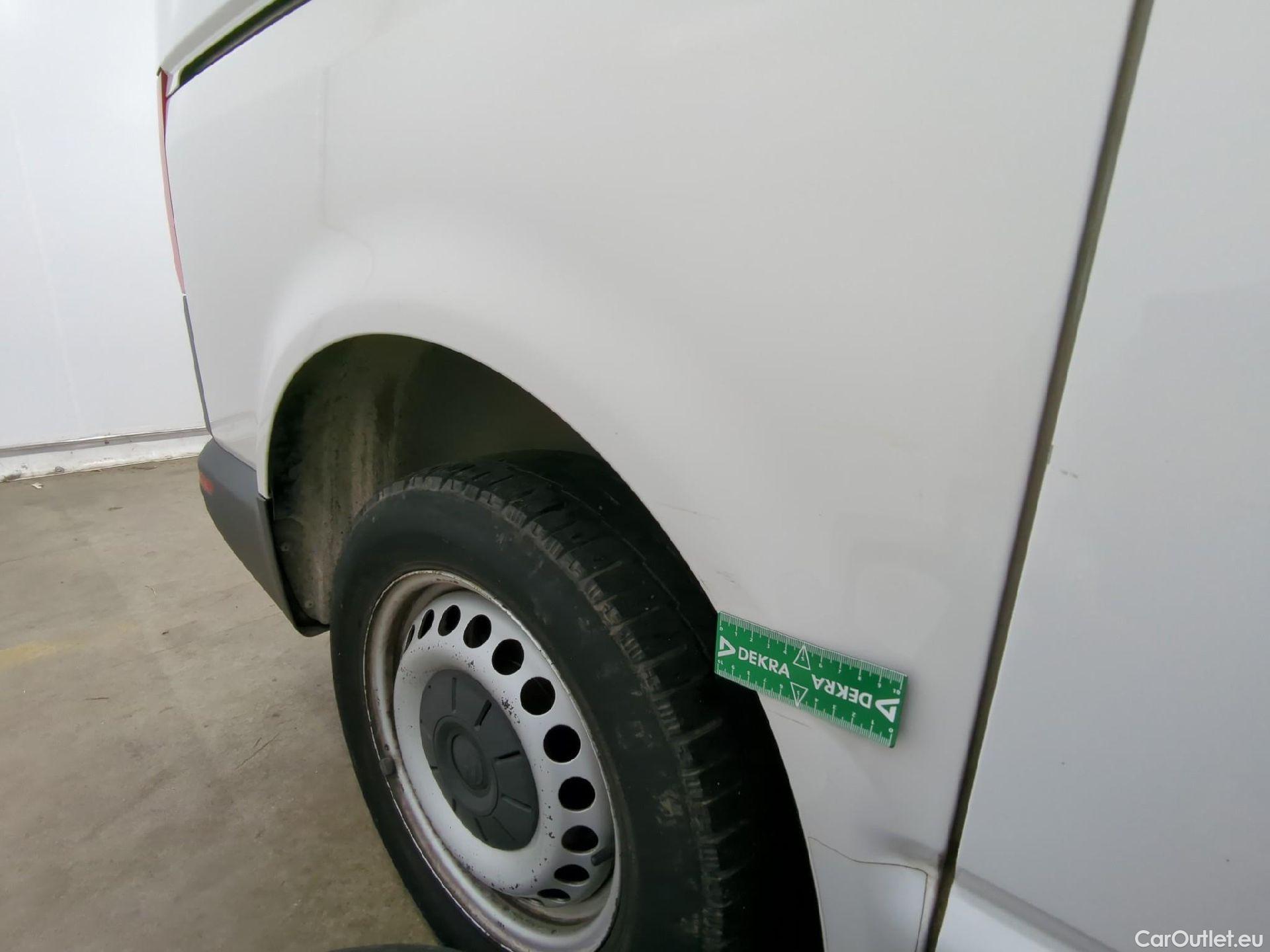  Volkswagen  Transporter T6  Fourgon 2.0 100CV BVM5 #18