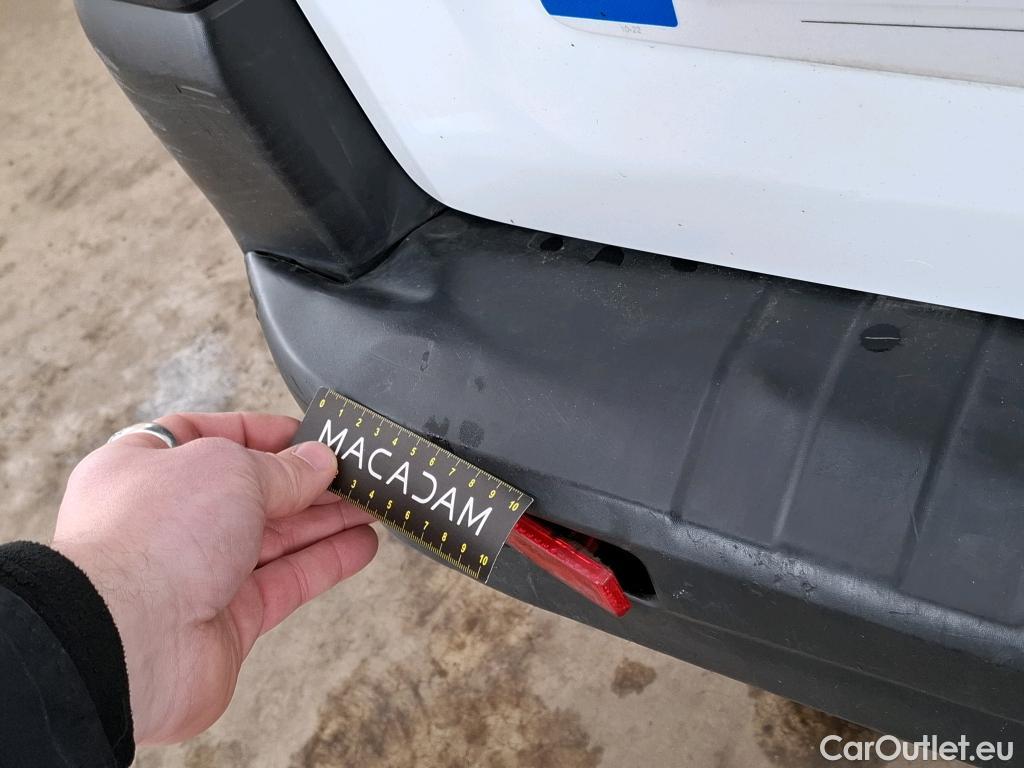  Renault  Trafic  III Fourgon L2H1 3T Confort 2.0 dCi 130CV BVM6 E6d #18