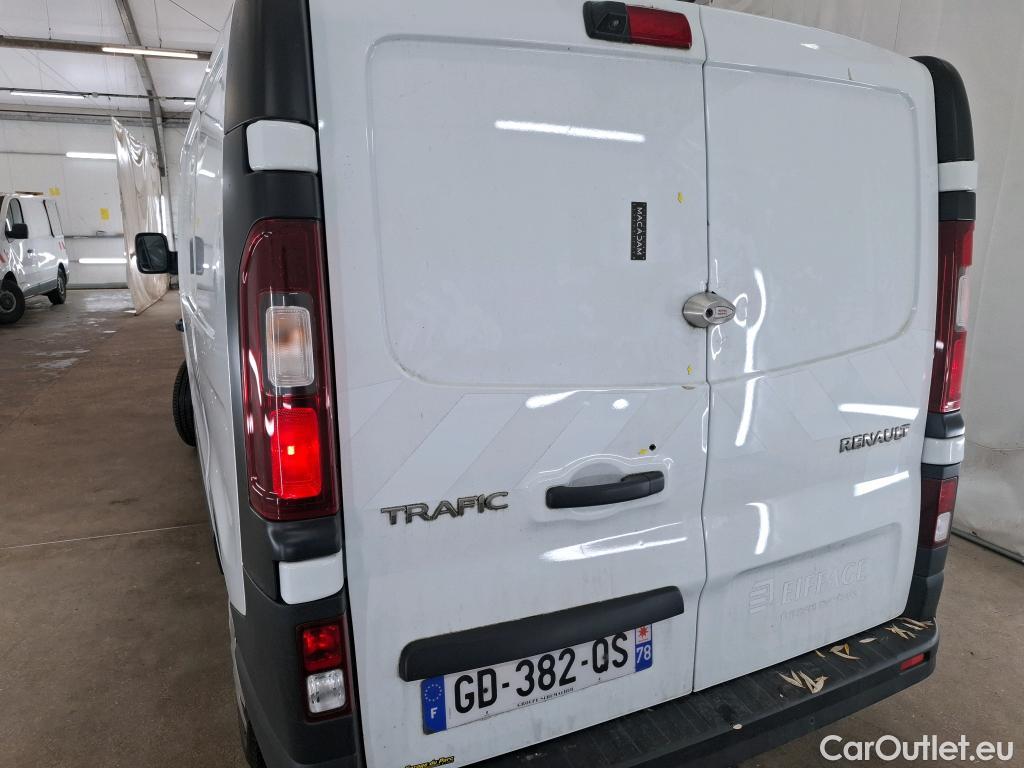  Renault  Trafic RENAULT  / 2019 / 4P / Fourgon tole NV FG GCF L1H1 1000 dCi 120 S&S #20