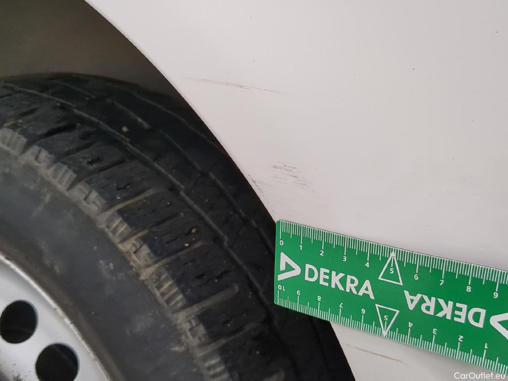  Volkswagen  Transporter T6  Fourgon 2.0 100CV BVM5 #17