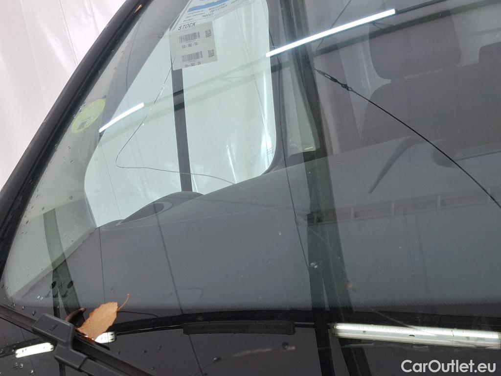  Renault  Trafic RENAULT  / 2019 / 4P / Fourgon tole NV FG GCF L1H1 1000 dCi 120 S&S #3