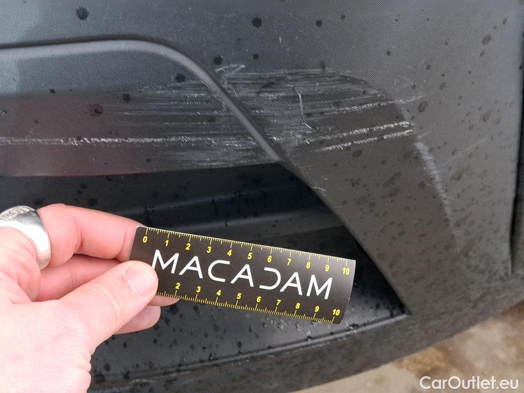  Renault  Trafic  III Fourgon L2H1 3T Confort 2.0 dCi 130CV BVM6 E6d #58