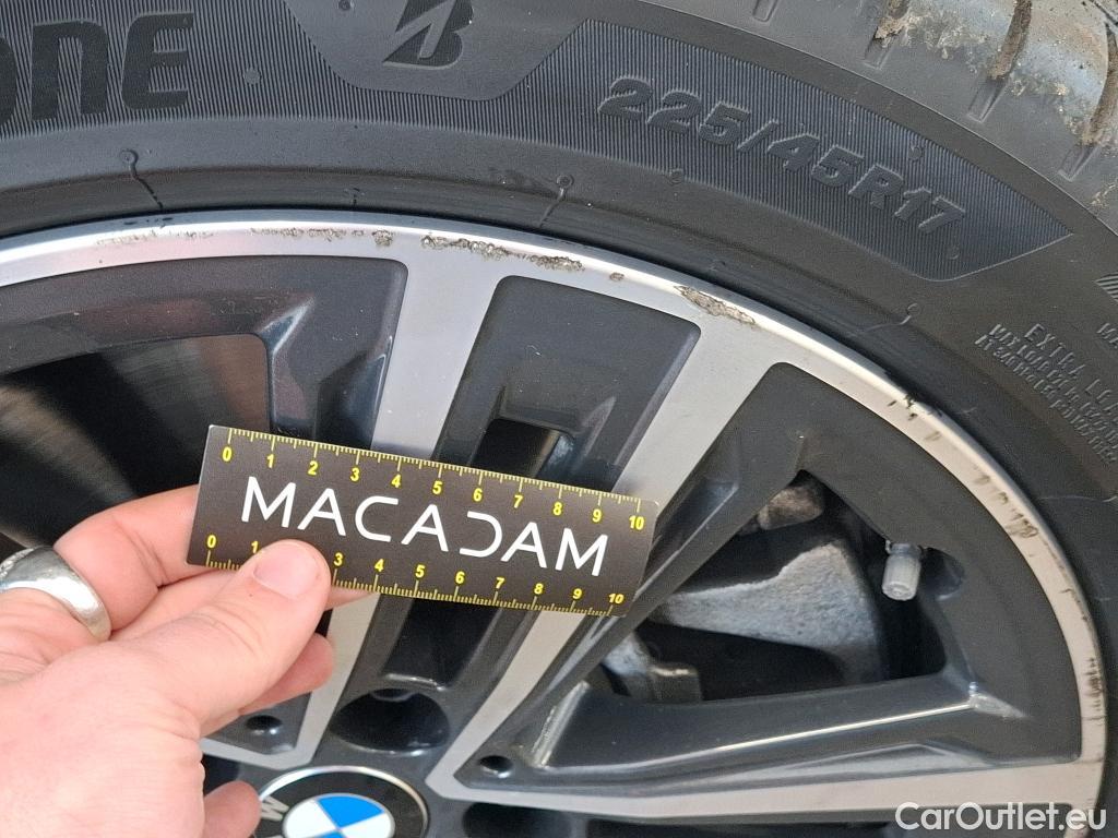  Bmw  Serie 2 BMW Série 2 Gran Coupé / 2019 / 4P / Berline 220D AUTO Business Design #9