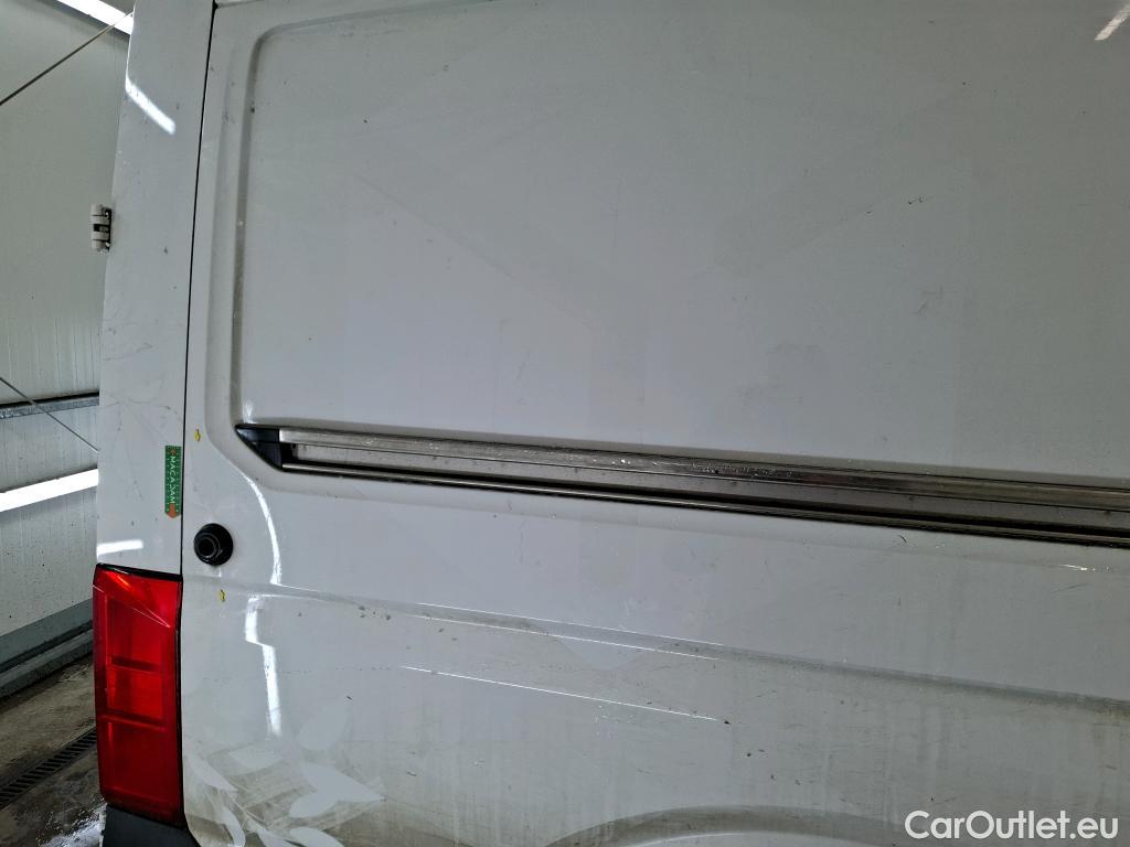  Volkswagen  Crafter  Fourgon e- 35 Fourgon mittellang Hochdach FWD 35kWh BVA #1