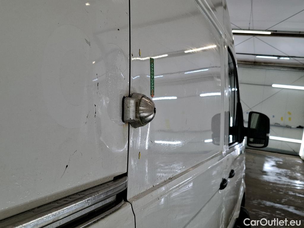  Volkswagen  Crafter  Fourgon e- 35 Fourgon mittellang Hochdach FWD 35kWh BVA #12