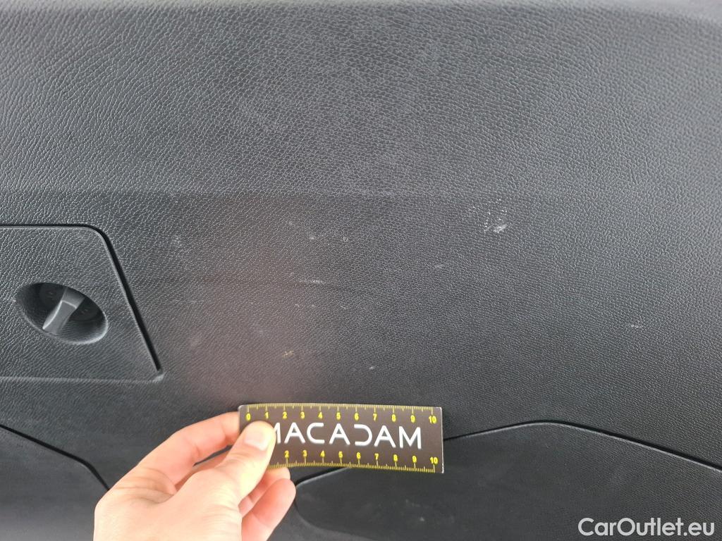  DS  DS7 DS DS 7 Crossback / 2017 / 5P / SUV BlueHDi 130 Automatique Business #20