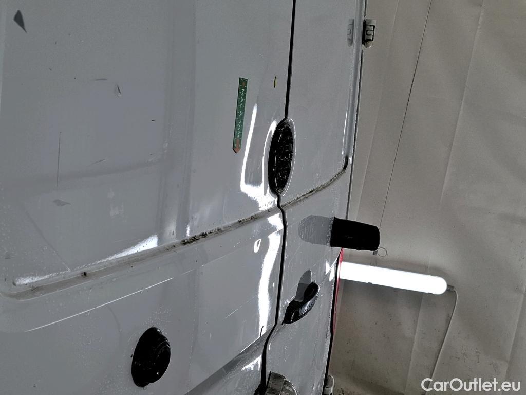  Volkswagen  Crafter  Fourgon e- 35 Fourgon mittellang Hochdach FWD 35kWh BVA #14