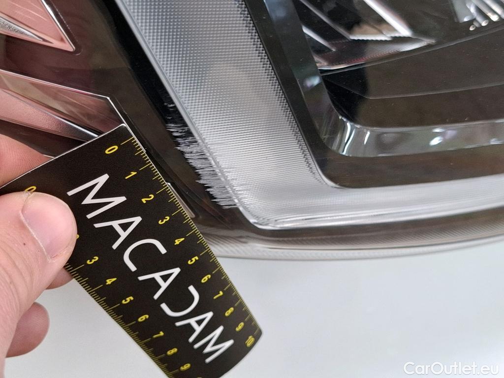  Renault  Trafic  III Fourgon L2H1 3T Confort 2.0 dCi 130CV BVM6 E6d #47