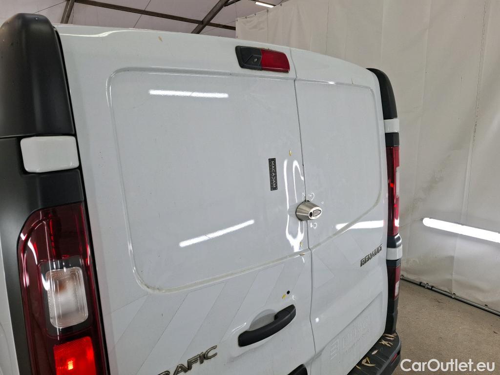  Renault  Trafic RENAULT  / 2019 / 4P / Fourgon tole NV FG GCF L1H1 1000 dCi 120 S&S #21