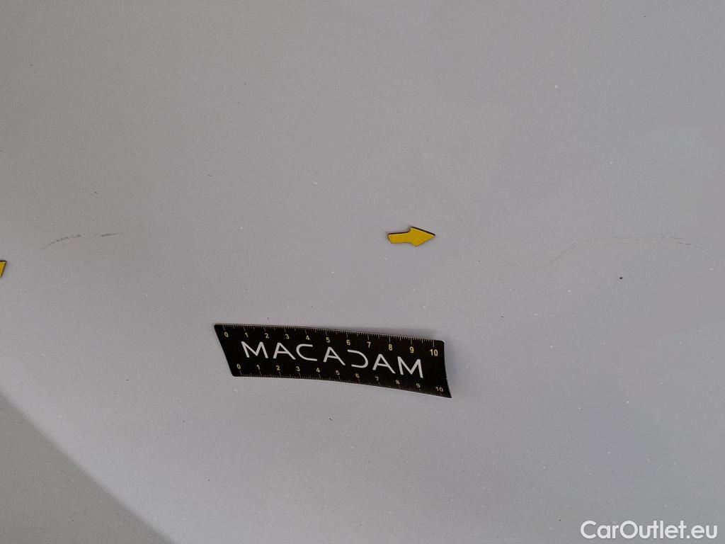  Renault  Trafic  III Fourgon L2H1 3T Confort 2.0 dCi 130CV BVM6 E6d #41