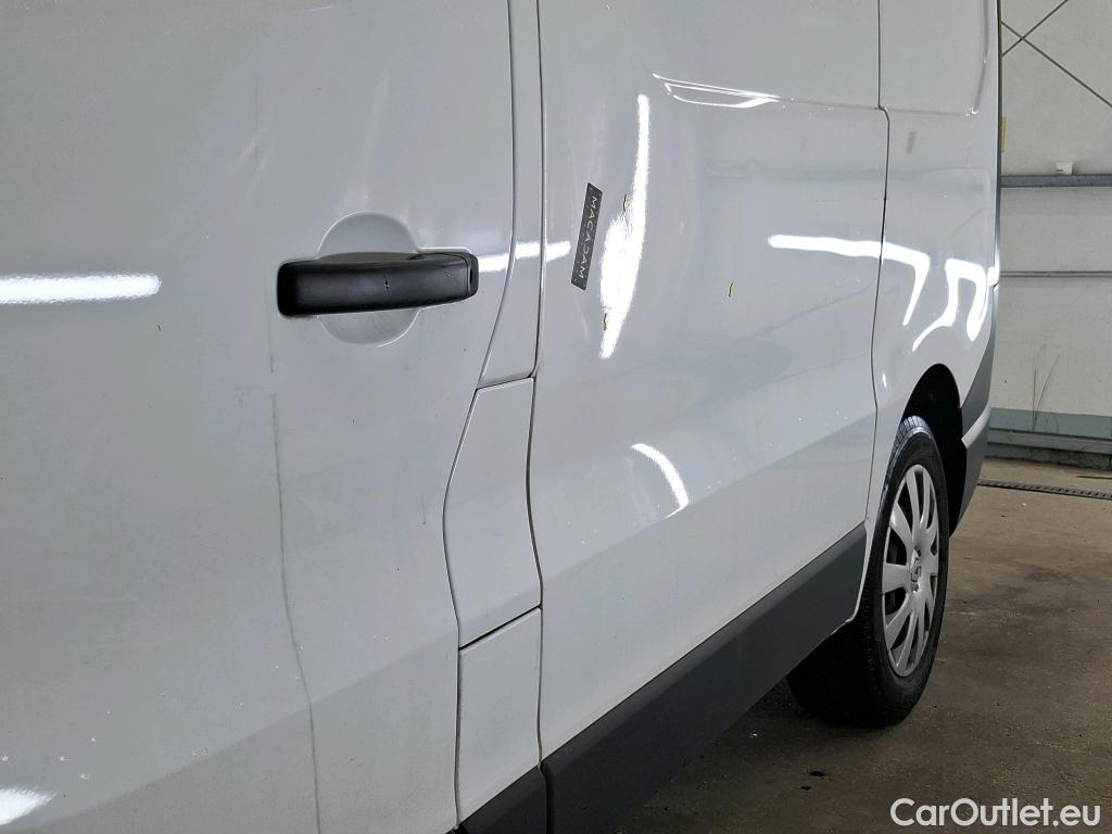  Renault  Trafic RENAULT  / 2019 / 4P / Fourgon tole NV FG GCF L1H1 1000 dCi 120 S&S #19