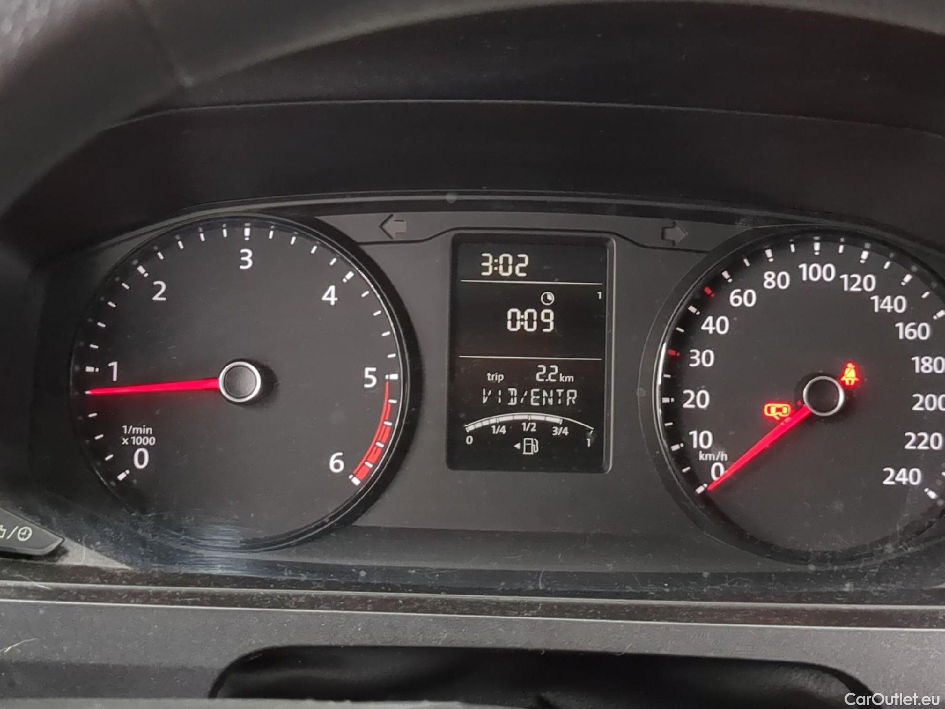  Volkswagen  Transporter T6  Fourgon 2.0 100CV BVM5 #1