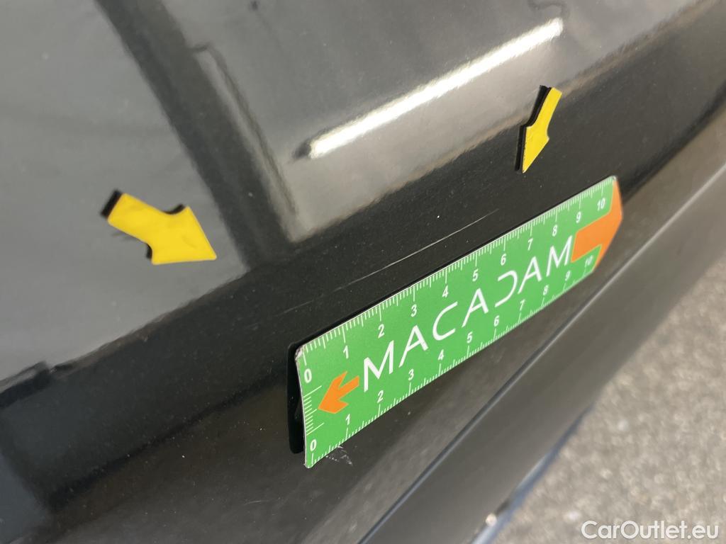  Citroen  C4 Cactus  Shine Business 1.2 PureTech 110CV BVM6 E6d #22