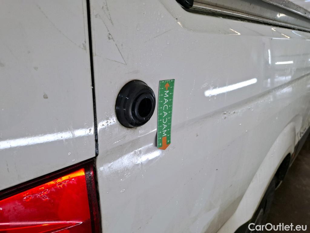  Volkswagen  Crafter  Fourgon e- 35 Fourgon mittellang Hochdach FWD 35kWh BVA #39