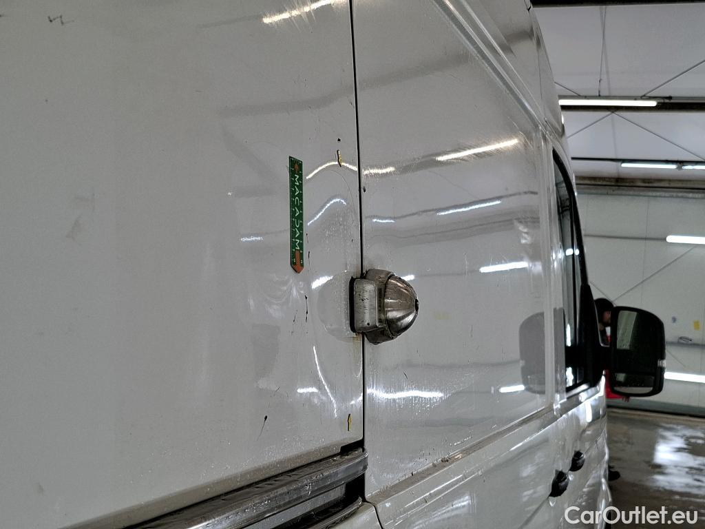  Volkswagen  Crafter  Fourgon e- 35 Fourgon mittellang Hochdach FWD 35kWh BVA #3