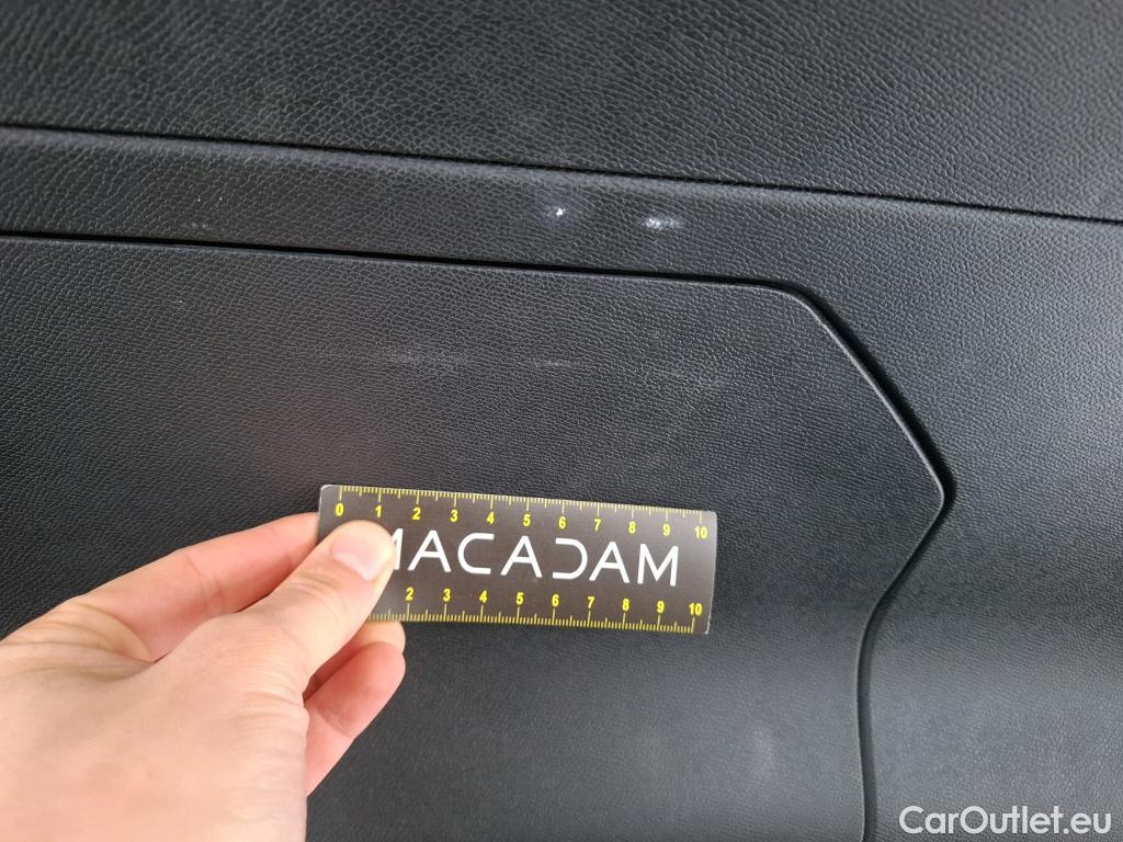  DS  DS7 DS DS 7 Crossback / 2017 / 5P / SUV BlueHDi 130 Automatique Business #19