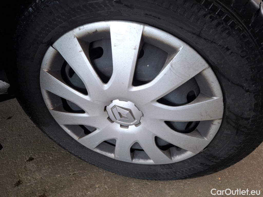  Renault  Trafic RENAULT  / 2019 / 4P / Fourgon tole NV FG GCF L1H1 1000 dCi 120 S&S #63