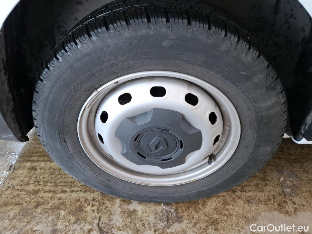  Renault  Trafic  III Fourgon L2H1 3T Confort 2.0 dCi 130CV BVM6 E6d #26