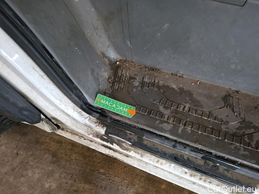  Volkswagen  Crafter  Fourgon e- 35 Fourgon mittellang Hochdach FWD 35kWh BVA #25