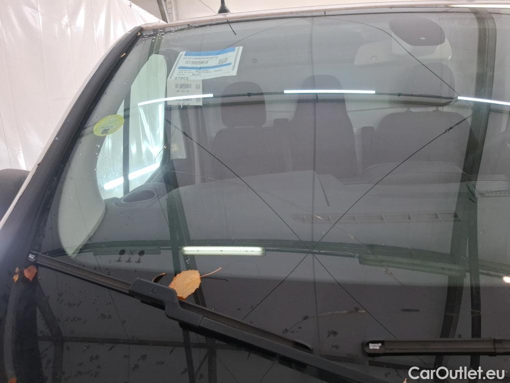  Renault  Trafic RENAULT  / 2019 / 4P / Fourgon tole NV FG GCF L1H1 1000 dCi 120 S&S #2