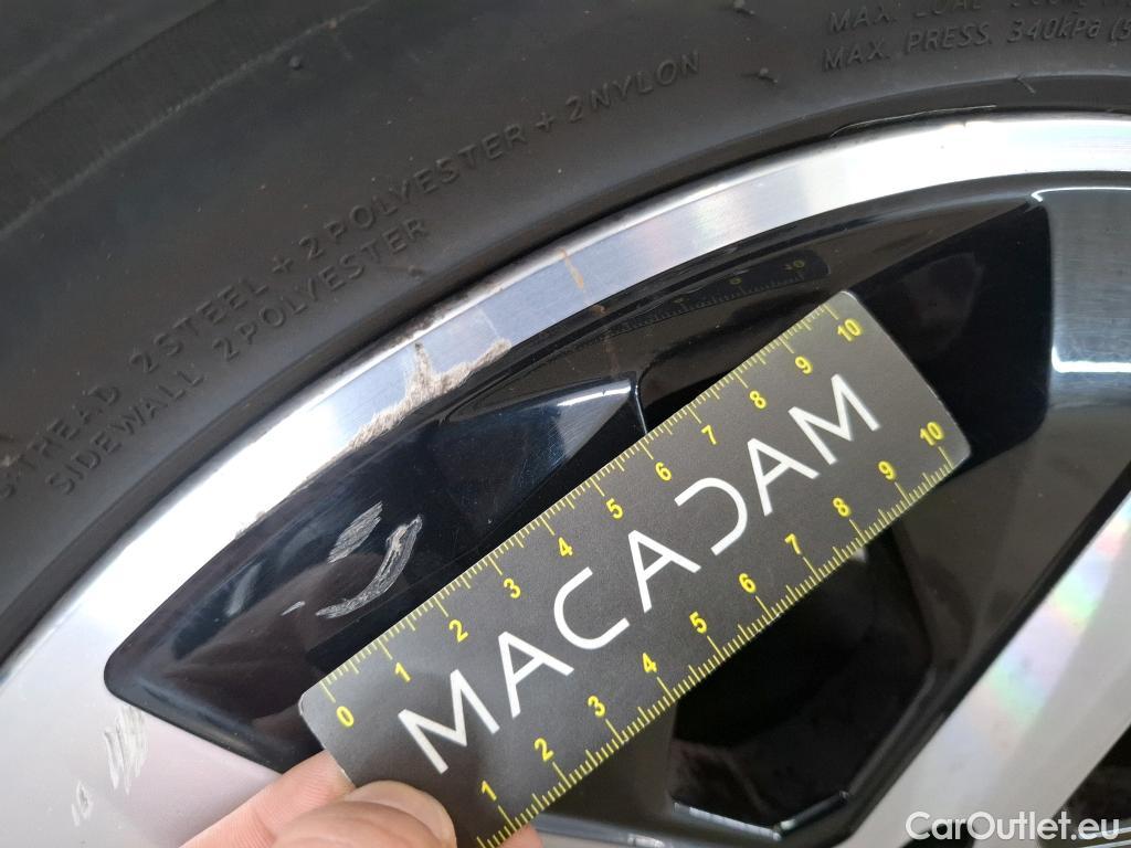  Mercedes  GLB MERCEDES-BENZ  / 2019 / 5P / SUV  200 d Business Line #70