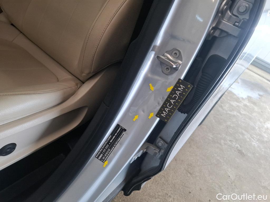  Mercedes  GLB MERCEDES-BENZ  / 2019 / 5P / SUV  200 d Business Line #20