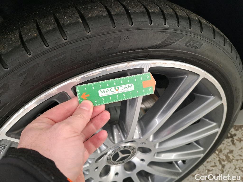  Mercedes  C-Klasse MERCEDES-BENZ Classe C Coupe / 2018 / 2P / Coupé C 200 d AMG Line #30