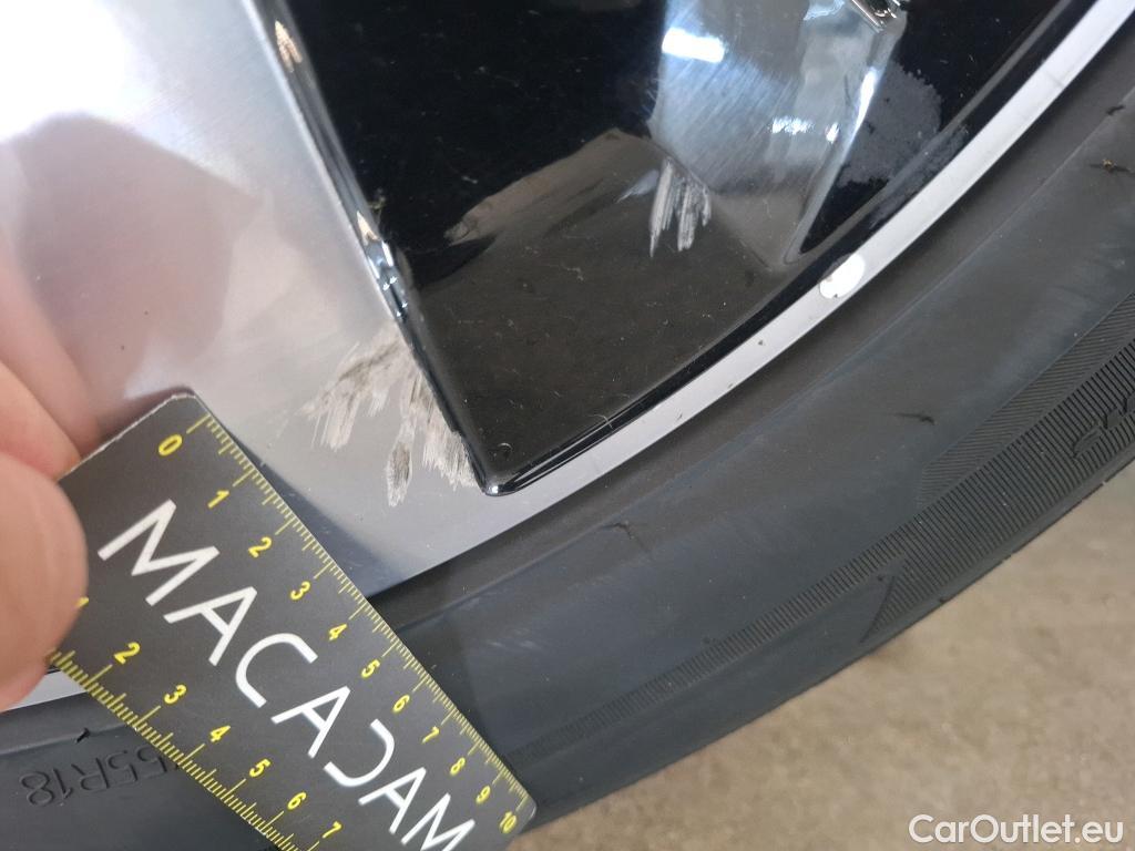  Mercedes  GLB MERCEDES-BENZ  / 2019 / 5P / SUV  200 d Business Line #73