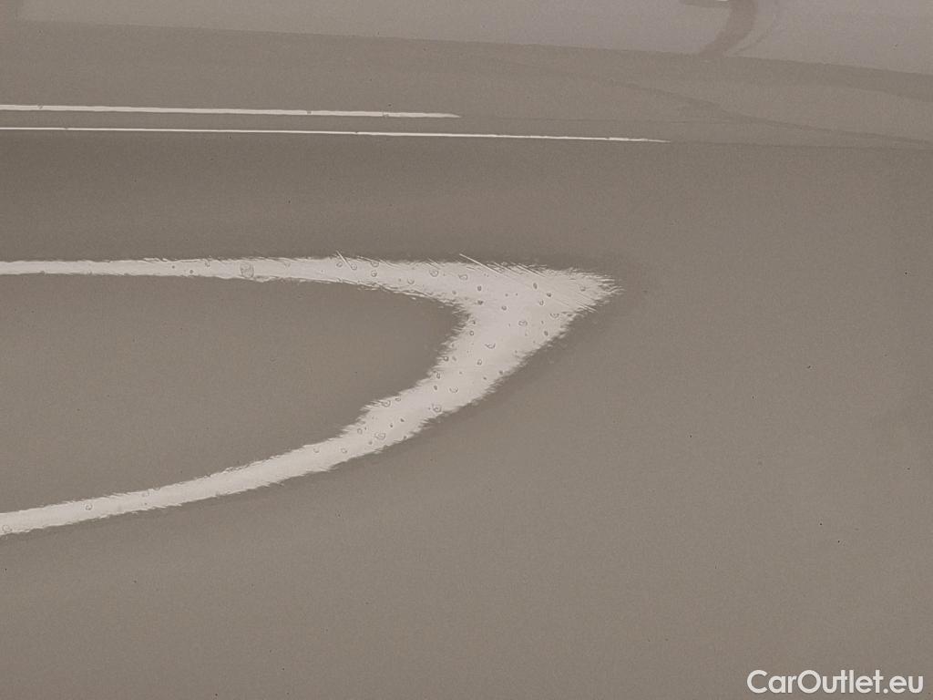  Mercedes  C-Klasse MERCEDES-BENZ Classe C Coupe / 2018 / 2P / Coupé C 200 d AMG Line #13