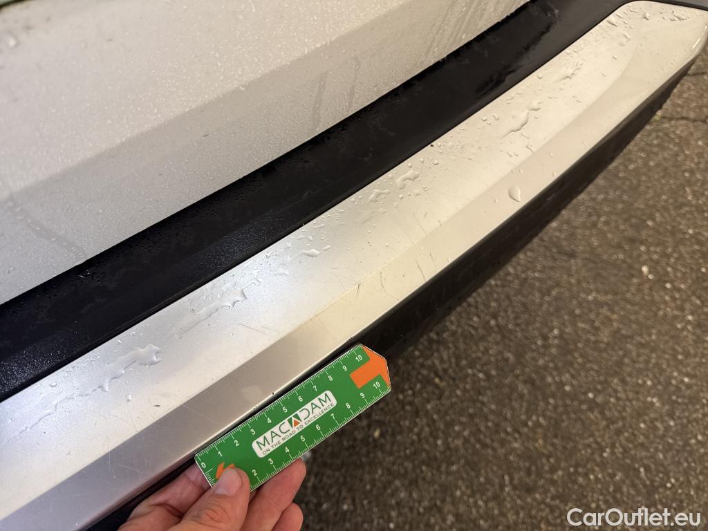  Peugeot  2008  GT Line 1.2 PureTech 130CV BVA8 E6d #7