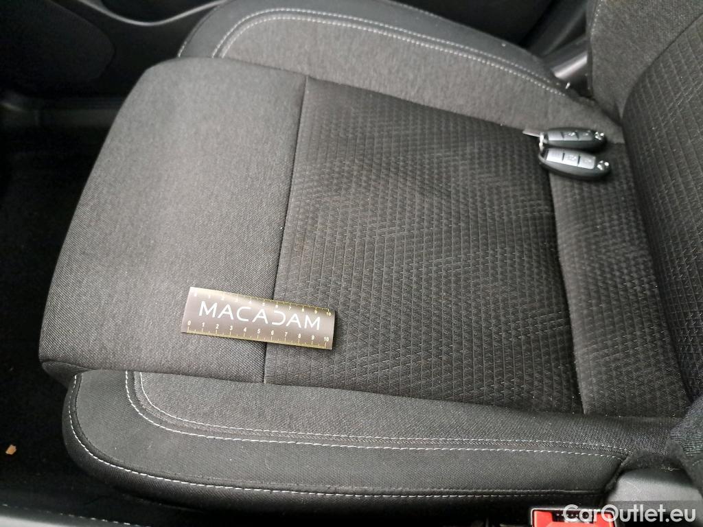  Nissan  Qashqai NISSAN  / 2021 / 5P / Crossover 1.3 MHEV 158ch Xtronic N-Style(SP) #9