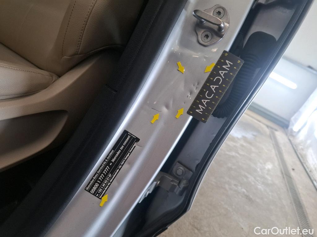  Mercedes  GLB MERCEDES-BENZ  / 2019 / 5P / SUV  200 d Business Line #23