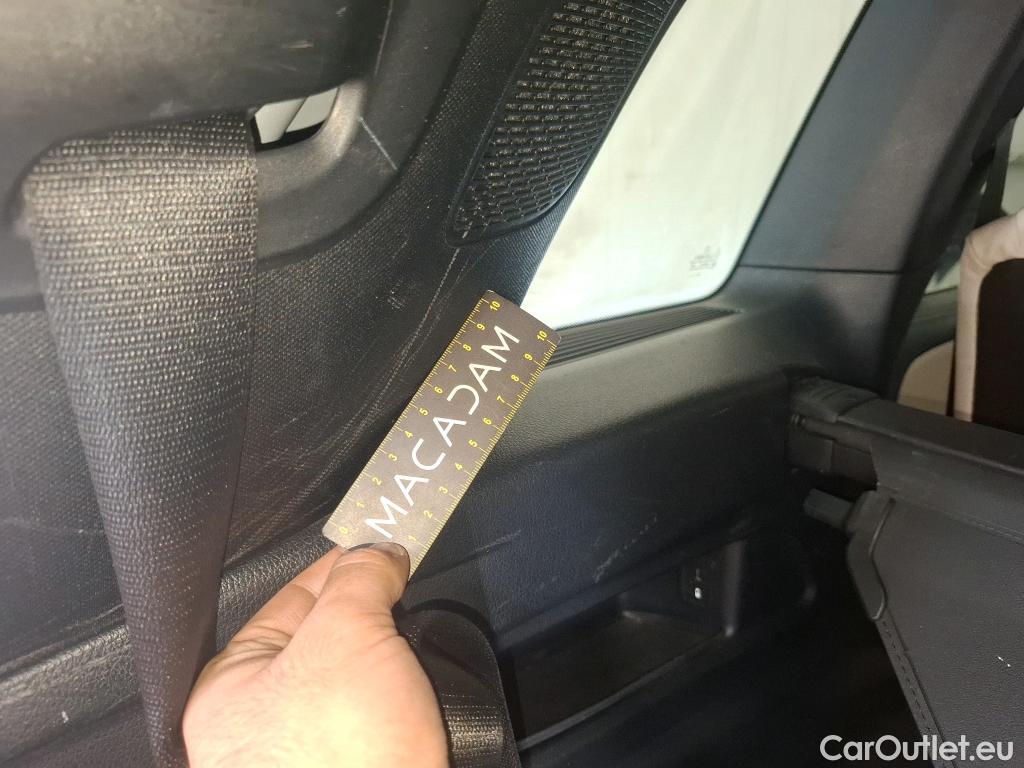  Mercedes  GLB MERCEDES-BENZ  / 2019 / 5P / SUV  200 d Business Line #80