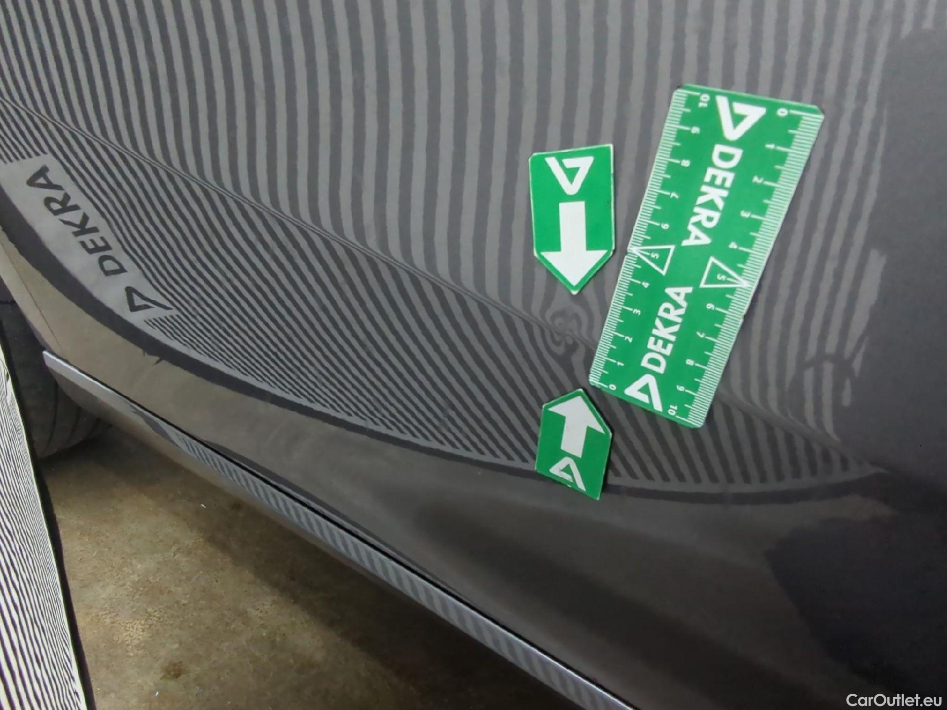  Mercedes  CLA-Klasse MERCEDES-BENZ CLA Coupe / 2019 / 4P / Coupé CLA 250 e Business Line #10