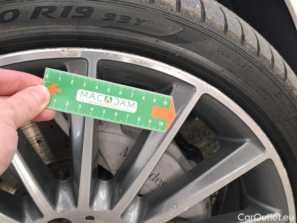  Mercedes  C-Klasse MERCEDES-BENZ Classe C Coupe / 2018 / 2P / Coupé C 200 d AMG Line #22