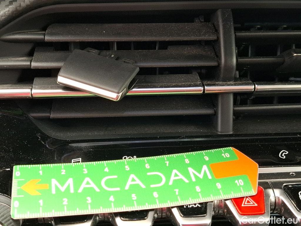  Peugeot  2008  Allure Pack 1.2 PureTech 100CV BVM6 E6d #2