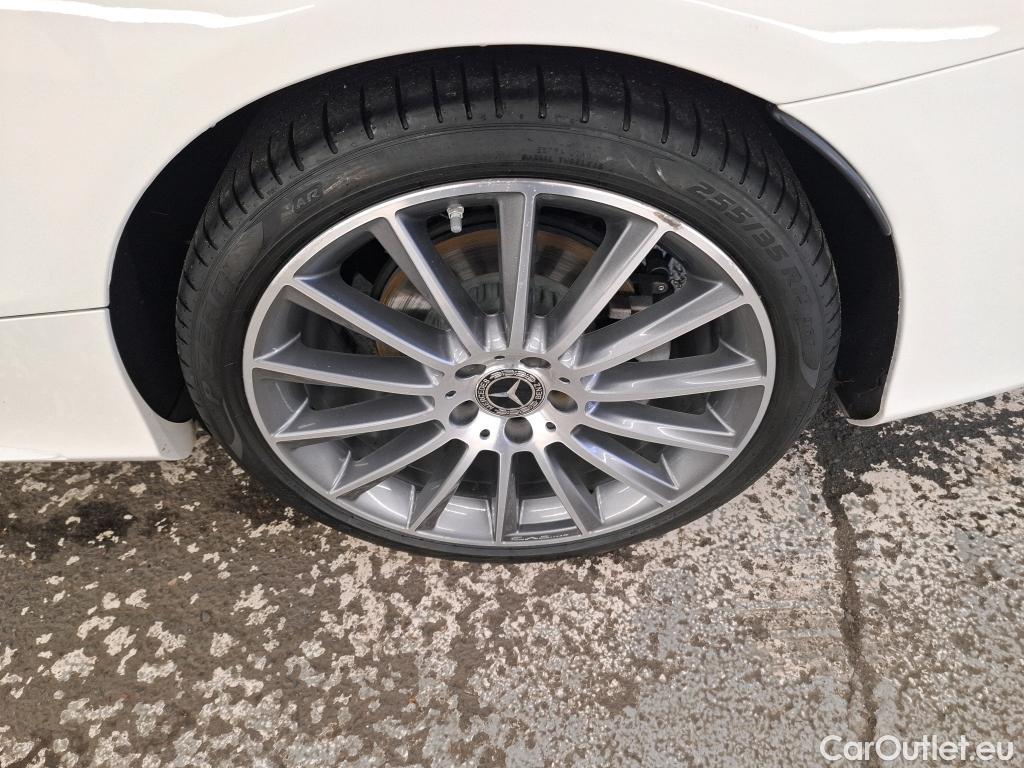  Mercedes  C-Klasse MERCEDES-BENZ Classe C Coupe / 2018 / 2P / Coupé C 200 d AMG Line #23