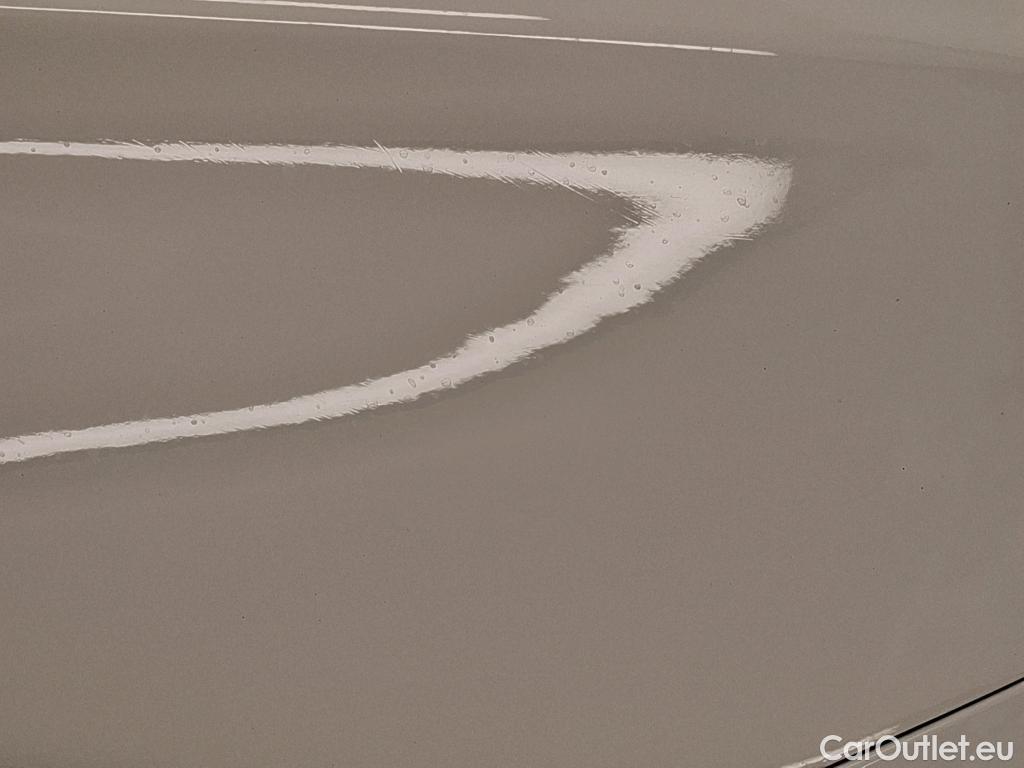  Mercedes  C-Klasse MERCEDES-BENZ Classe C Coupe / 2018 / 2P / Coupé C 200 d AMG Line #14