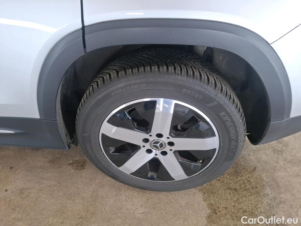  Mercedes  GLB MERCEDES-BENZ  / 2019 / 5P / SUV  200 d Business Line #48