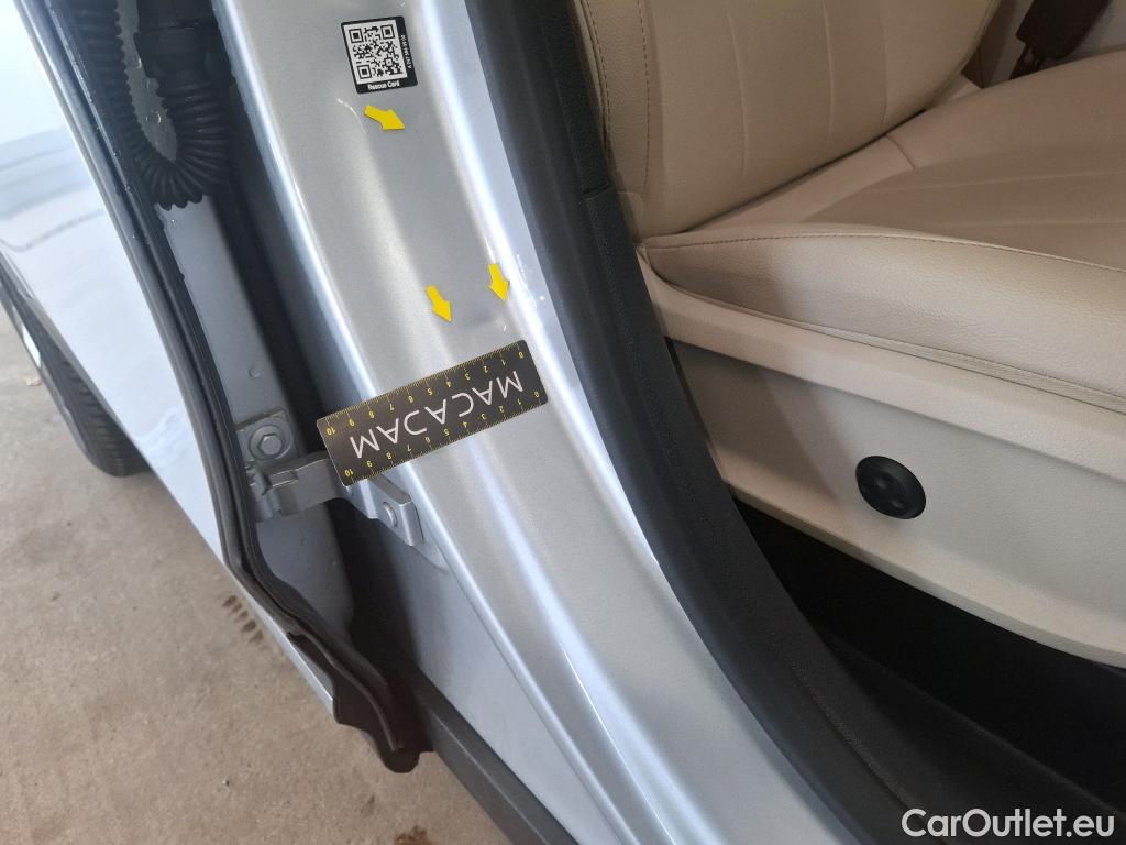  Mercedes  GLB MERCEDES-BENZ  / 2019 / 5P / SUV  200 d Business Line #87