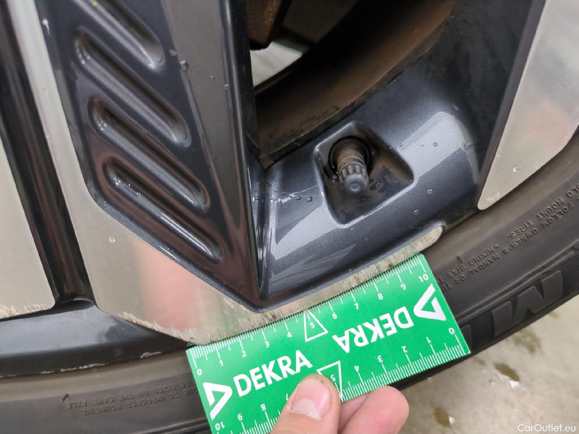  Hyundai  Tucson HYUNDAI  / 2020 / 5P / SUV 1.6 PHEV 265 HTRAC EXECUTIVE 4WD AUTO #3