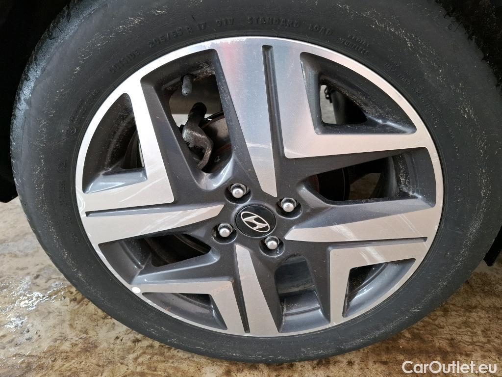  Hyundai  Bayon HYUNDAI  / 2021 / 5P / SUV 1.0 T-GDI 100 DCT- 7 HYB 48V EXECUTIVE #12