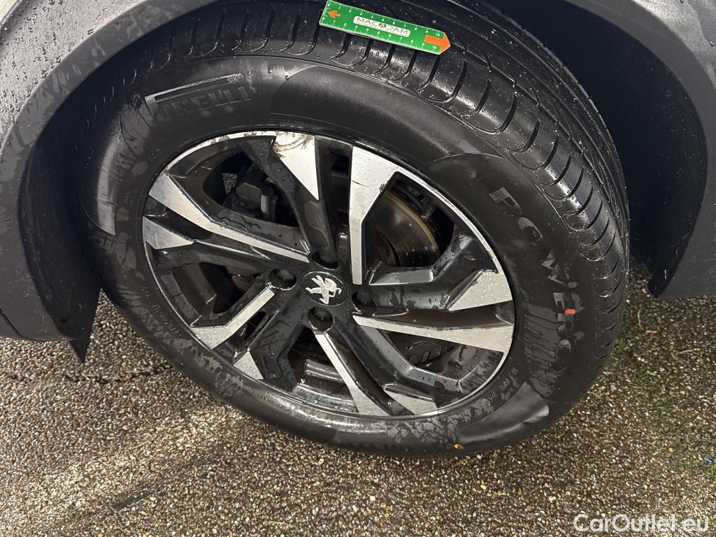  Peugeot  2008  GT Line 1.2 PureTech 130CV BVA8 E6d #1