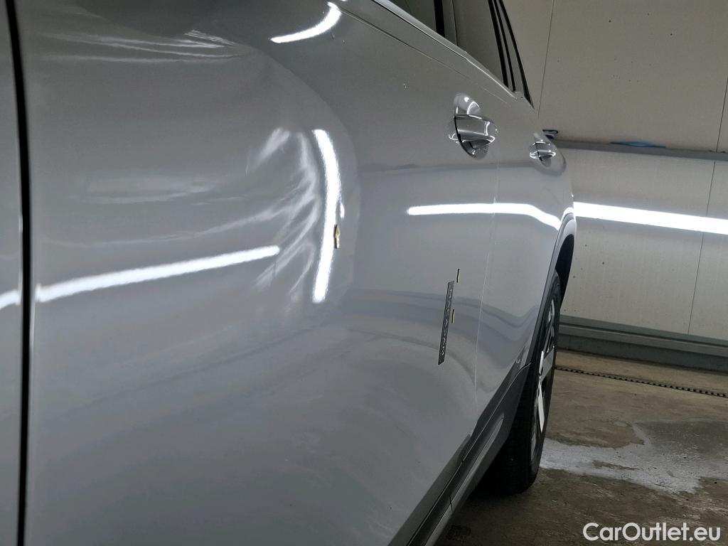  Mercedes  GLB MERCEDES-BENZ  / 2019 / 5P / SUV  200 d Business Line #90