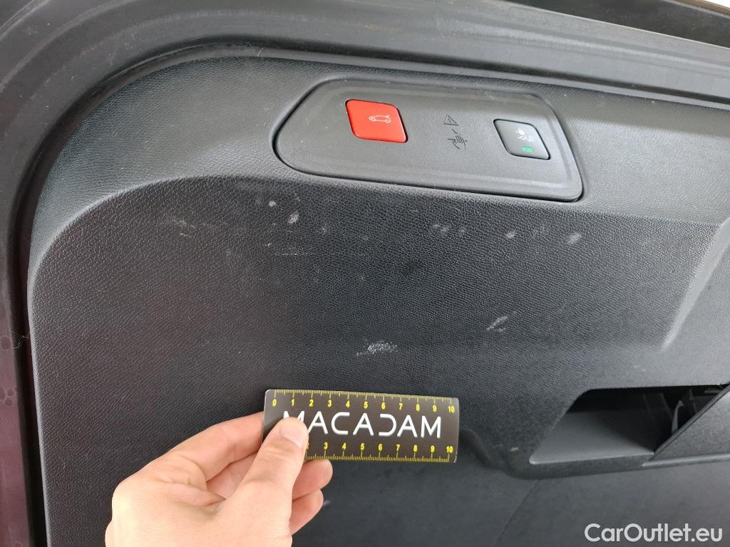  Peugeot  3008  Allure Business 1.2 PureTech 130CV BVA8 E6d #17